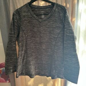 St John’s Bay Gray V-Neck Long Sleeve Top